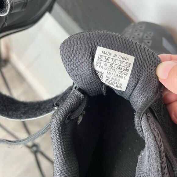 Adidas Men's Lace Up Velcro Powerlift 3.1 Weightlifting Sneakers Black Size 6.5 - Picture 12 of 13